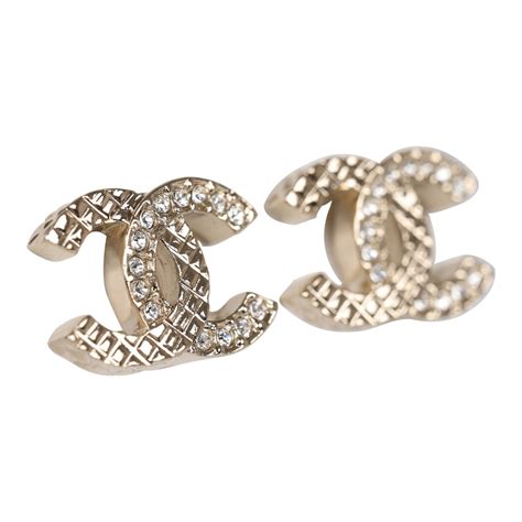 rose chanel earrings|chanel quilted stud earrings.